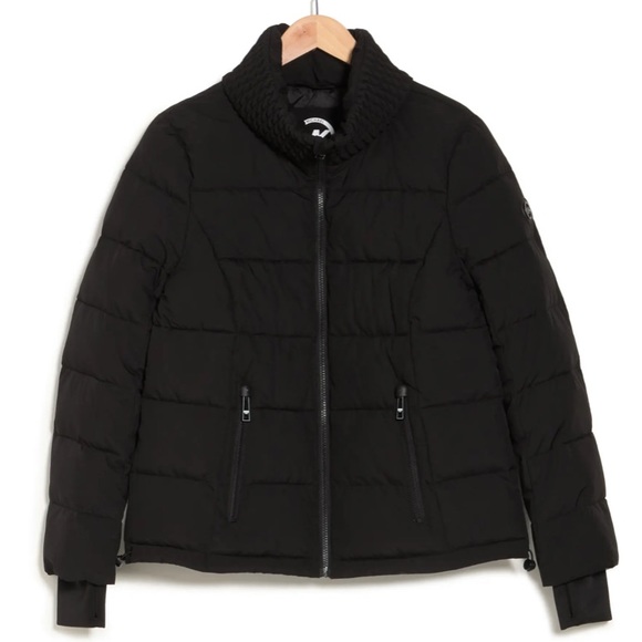 Michael Kors stand-away collar short puffer - Picture 1 of 4